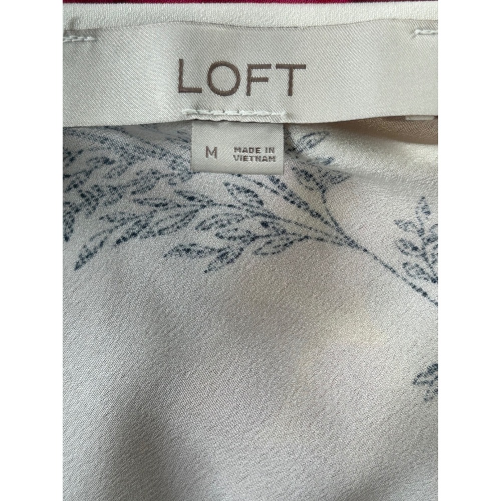 LOFT Women White Navy Blue Botanical Sprig Print V-Neck Cami Tank Top Size M - Picture 2 of 4